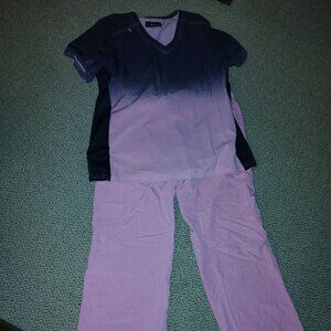 Scrub set